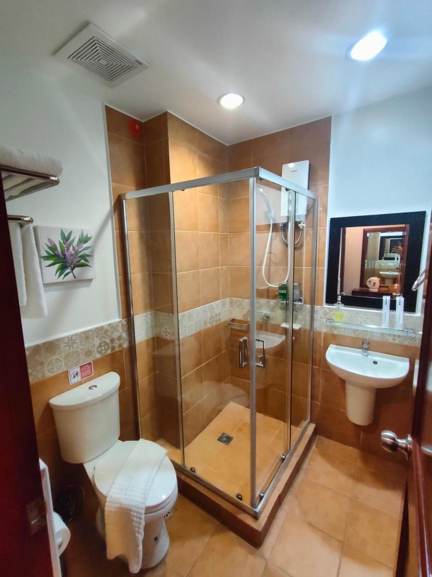 Lavie Hotel Vigan Extérieur photo