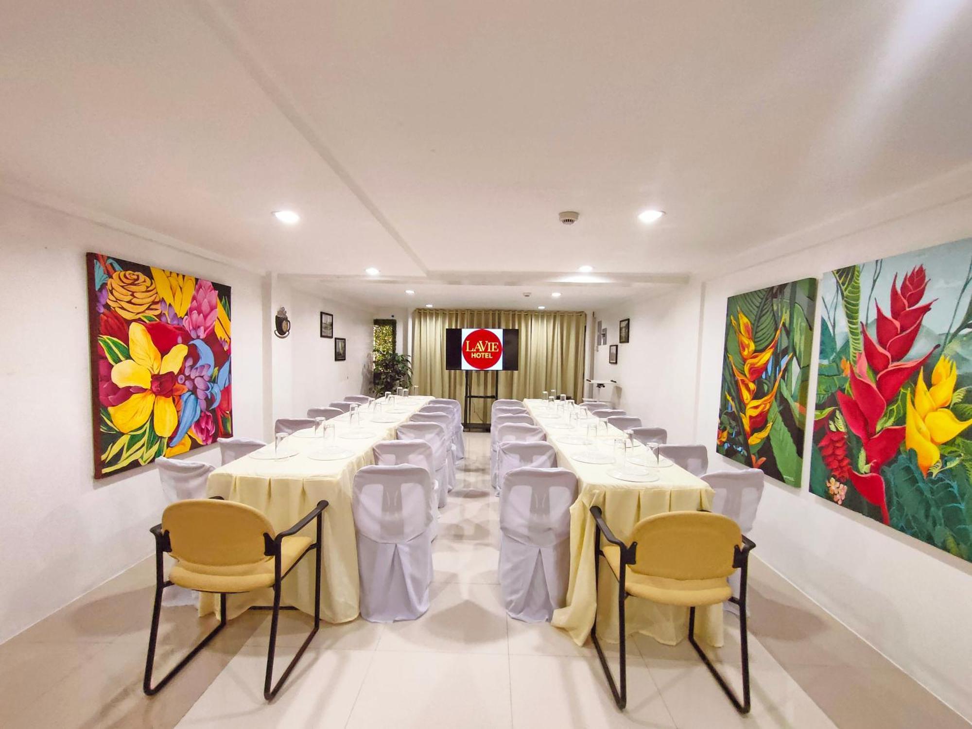 Lavie Hotel Vigan Extérieur photo