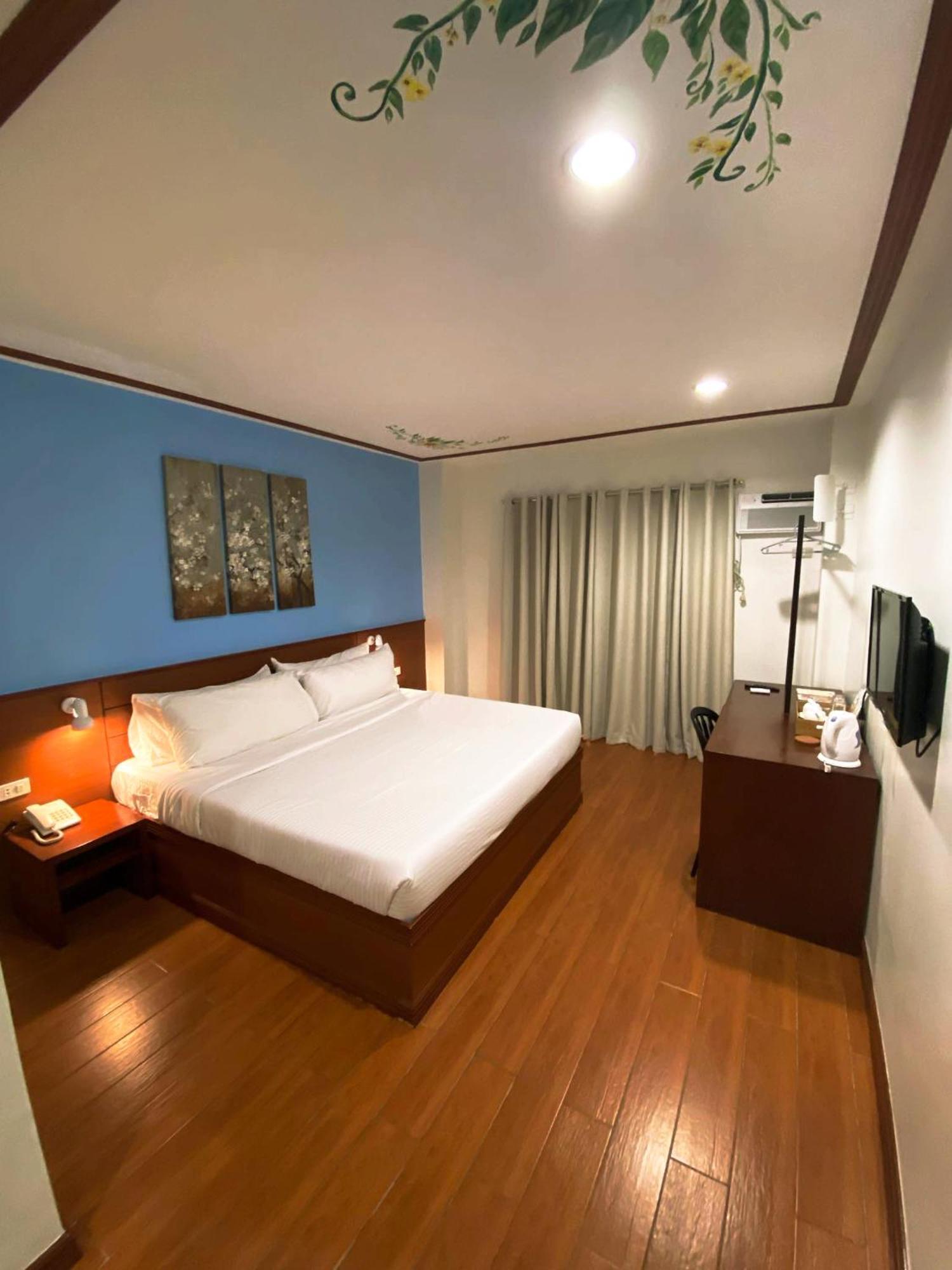 Lavie Hotel Vigan Extérieur photo